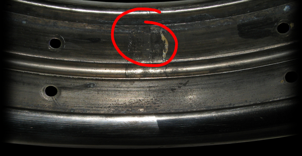 4x14 Ludwig & Ludwig two-piece heavy brass shell 20s - two halves rolled and spun -
joined at the center bead with the vertical seams opposed.